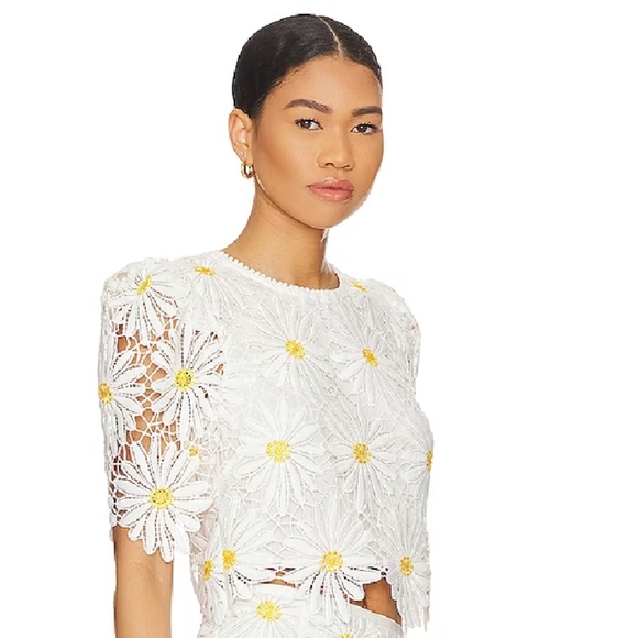 NWT! Saylor Morgana **Shirt Only**! Med - Picture 2 of 3